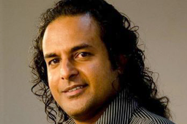 නිරෝධායන නීති කඩන උත්සව නිසා ‘මේරියන්ස් නායකයාට’ හමුදාපති සහ සෞඛ්ය ප්රධානියාගෙන් ඇමතුම් නිරෝධායන නීති කඩන උත්සව නිසා ‘මේරියන්ස් නායකයාට’ හමුදාපති සහ සෞඛ්ය ප්රධානියාගෙන් ඇමතුම්