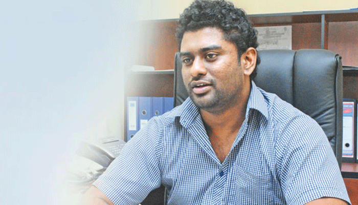 පාර්ලිමේන්තු මන්ත්රී දුෂ්මන්ත මිත්රපාලට කොවිඩ් ආසාදනය වෙයි පාර්ලිමේන්තු මන්ත්රී දුෂ්මන්ත මිත්රපාලට කොවිඩ් ආසාදනය වෙයි
