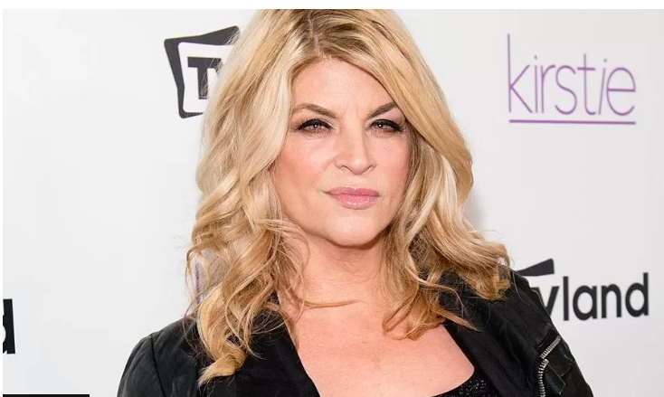 ‘එමී සම්මානලාභී Kirstie Alley’ සිය දිවි සැරිය නිම කරයි