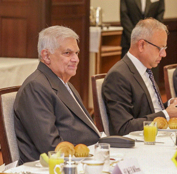 ජපානයේ ශ්රී ලංකා ව්යාපාරික කවුන්සිලයේ 20 වැනි සංවත්සරයට එක්වූ ජනපති ජපානයේ ශ්රී ලංකා ව්යාපාරික කවුන්සිලයේ 20 වැනි සංවත්සරයට එක්වූ ජනපති