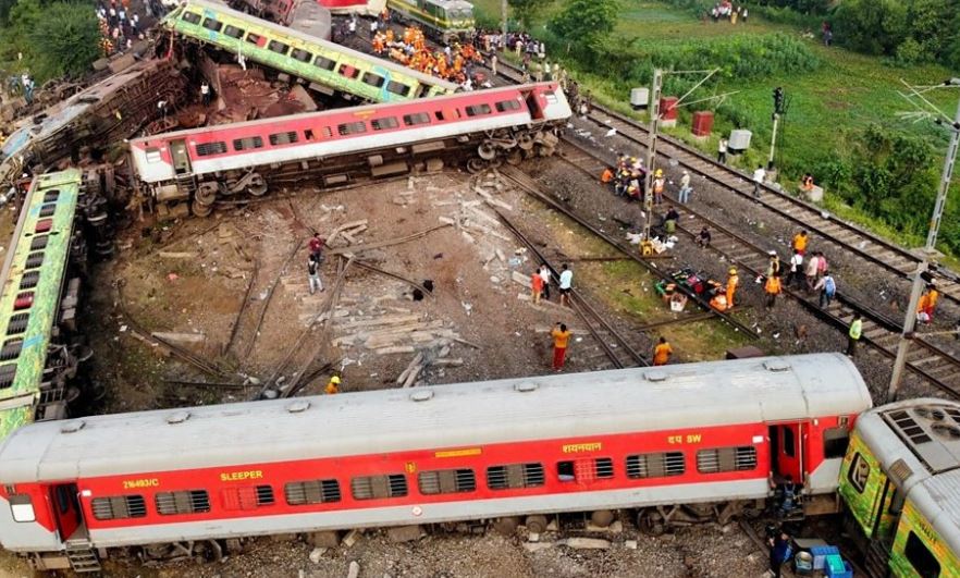 ඔඩිෂා දුම්රිය අනතුරින් මියගිය ගණන ඉහළට