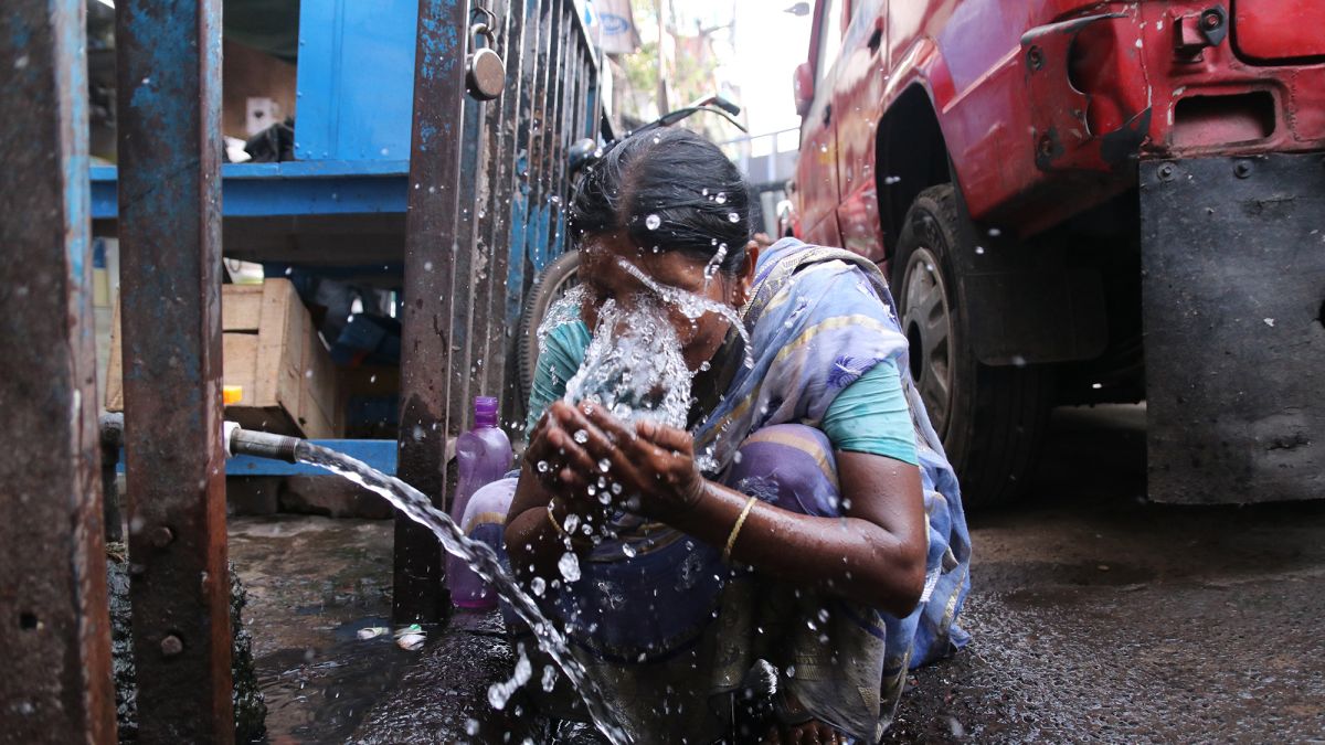 උණුසුම් කාලගුණයෙන් ඉන්දියාවේ මිය ගිය ගණන තවදුරටත් ඉහළට