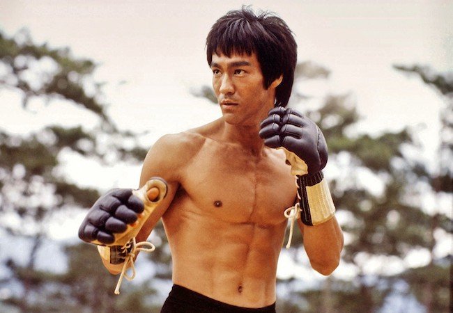 තවමත් නොනැසී පවතින Bruce Lee උන්මාදය