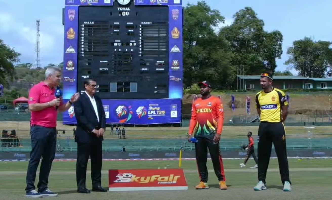 කාසියේ වාසිය දිනු ගාල්ල, පන්දු රැකීමට තීරණය කරයි