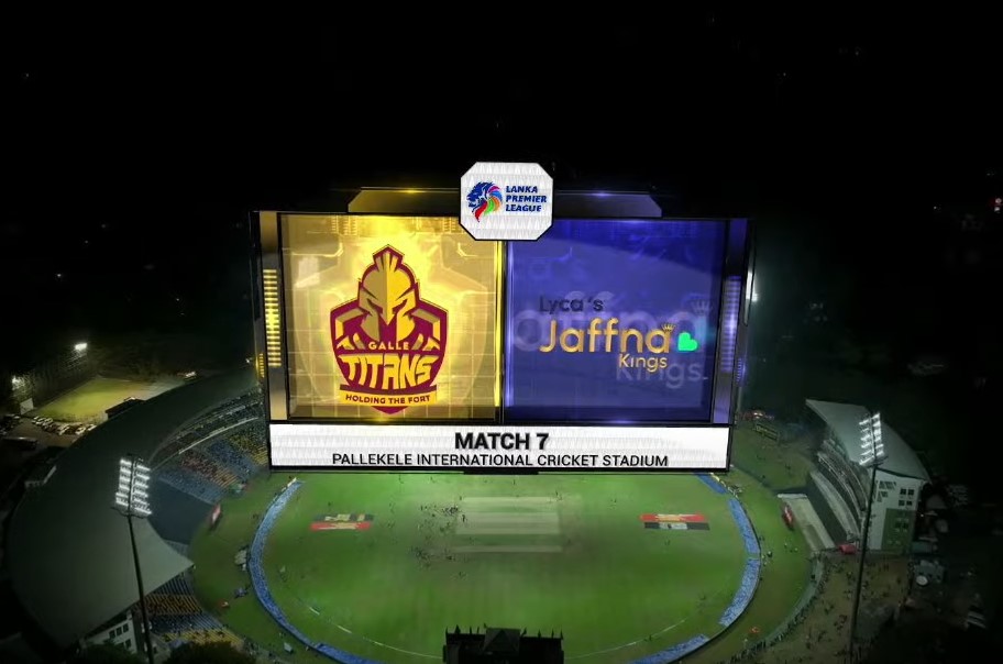 කාසියේ වාසිය දිනූ ගාල්ල පළමුව පන්දුවට පහර දීමට තීරණය කරයි