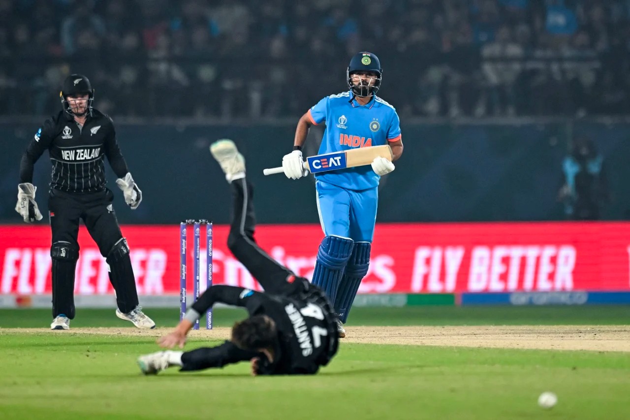 අපරාජිත නවසීලන්තයේ වාර්තාව කැඩූ – අපරාජිත ඉන්දියානුවෝ අපරාජිත නවසීලන්තයේ වාර්තාව කැඩූ – අපරාජිත ඉන්දියානුවෝ