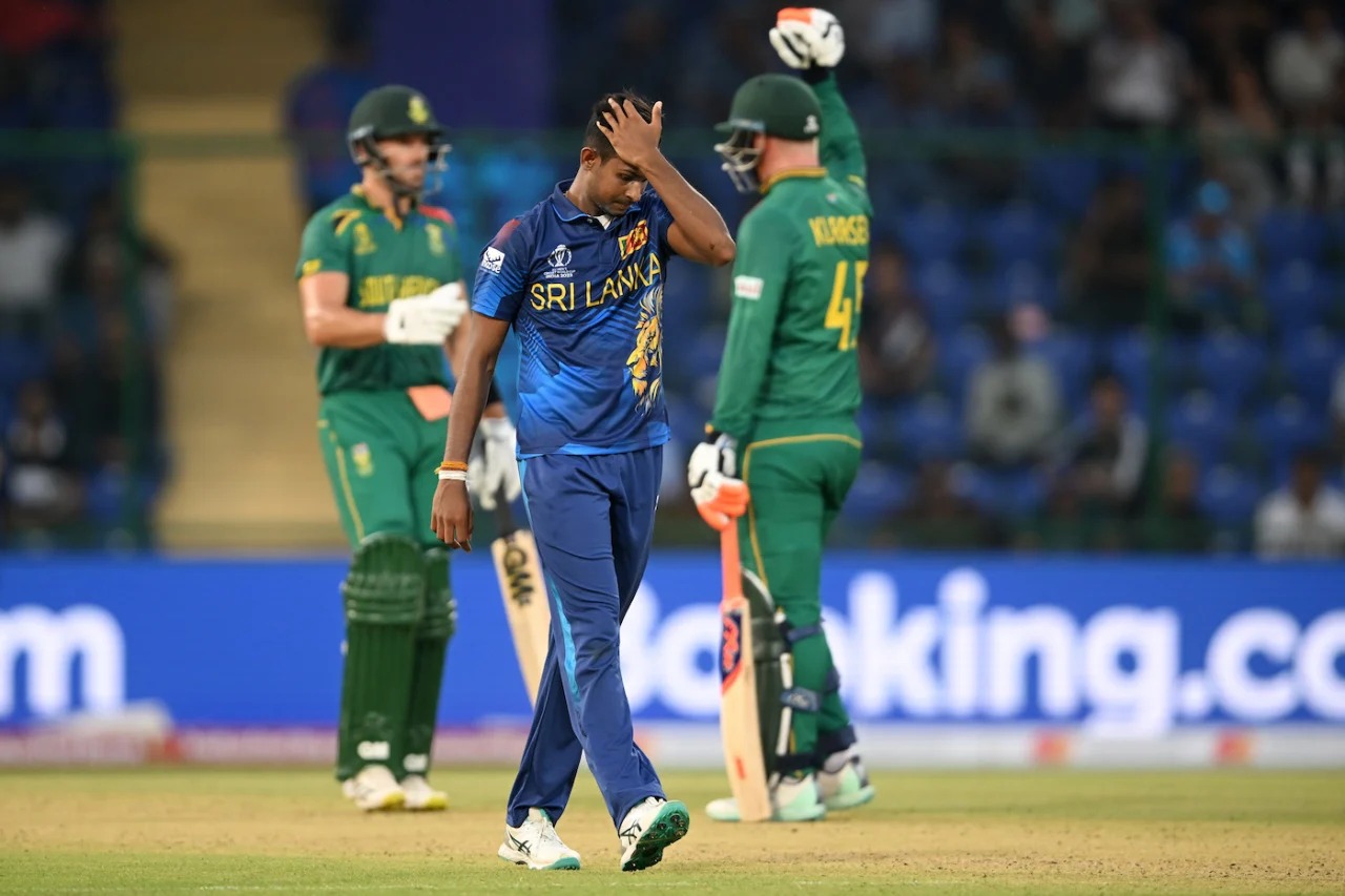 පළමු තරගයෙන් ශ්‍රී ලංකාවට දැවැන්ත පරාජයක්