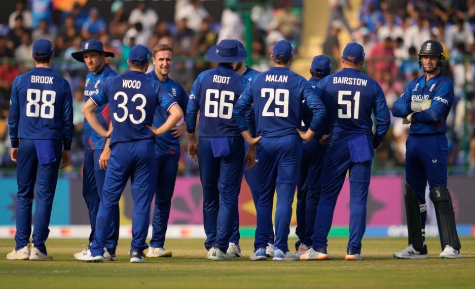 එංගලන්ත කණ්ඩායමට ලකුණු 285ක ඉලක්කයක් එංගලන්ත කණ්ඩායමට ලකුණු 285ක ඉලක්කයක්