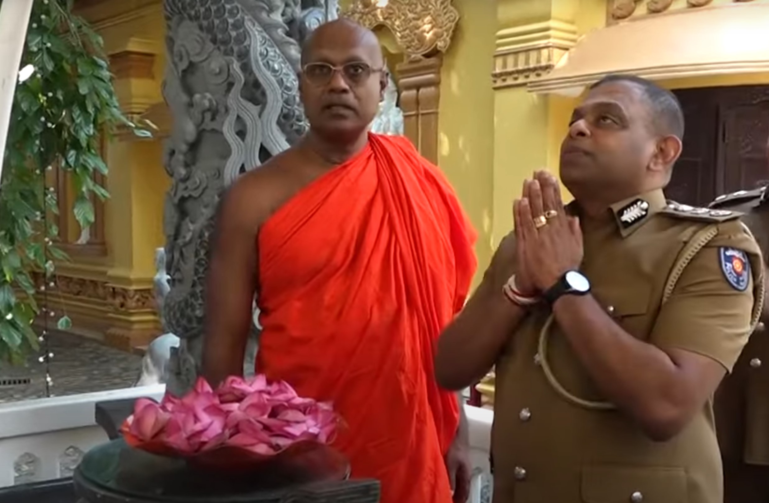 පළමුව ජාතික ආරක්ෂාව, දෙවනුව මතට තිත – දේශබන්දු කියයි පළමුව ජාතික ආරක්ෂාව, දෙවනුව මතට තිත – දේශබන්දු කියයි