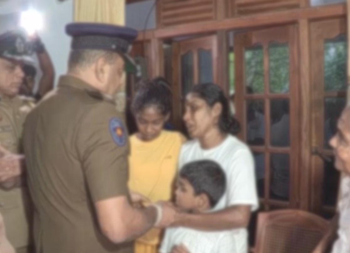 පොලිස් වෙඩි පහරින් මියගිය පුද්ගලයාගේ පවුලට මිලියනයක වන්දියක් (VIDEO)