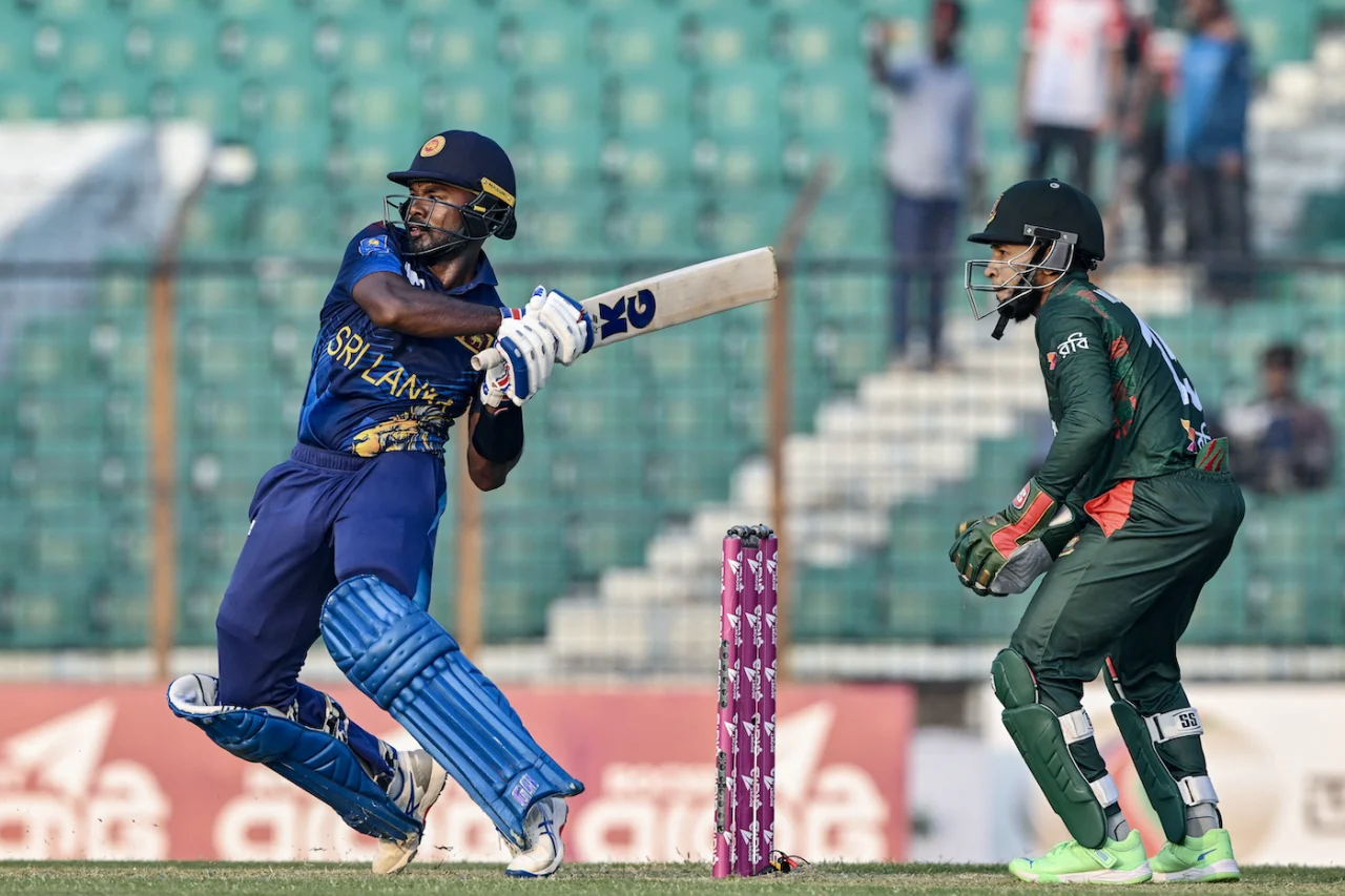 බංග්ලාදේශයට ලකුණු 256ක ඉලක්කයක්