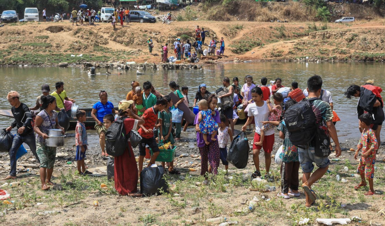 මධ්‍යම අප්‍රිකාවේ දී යාත්‍රාවක් අනතුරක -20 දෙනෙකු මරුට