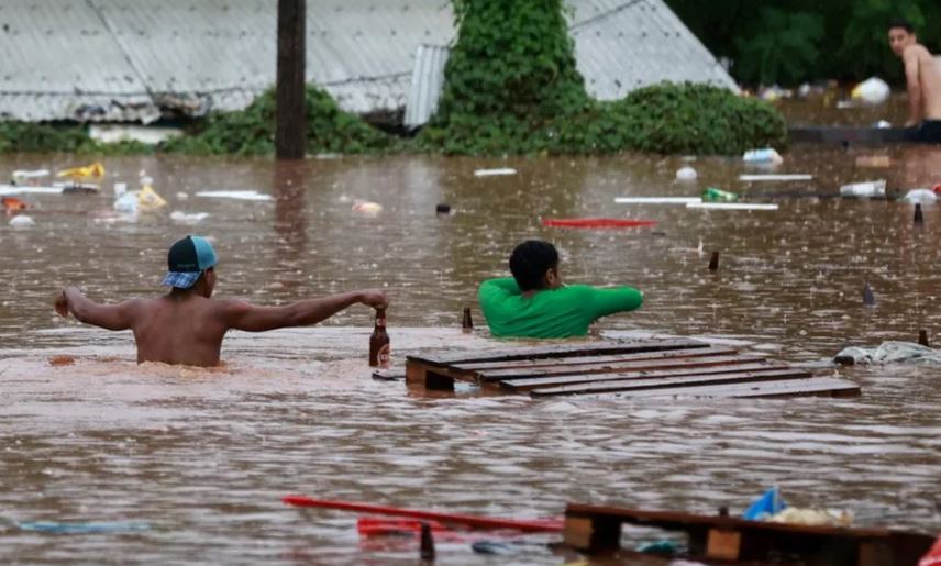 අයහපත් කාලගුණයෙන් බ්‍රසීලයේ 30 දෙනෙකු මරුට