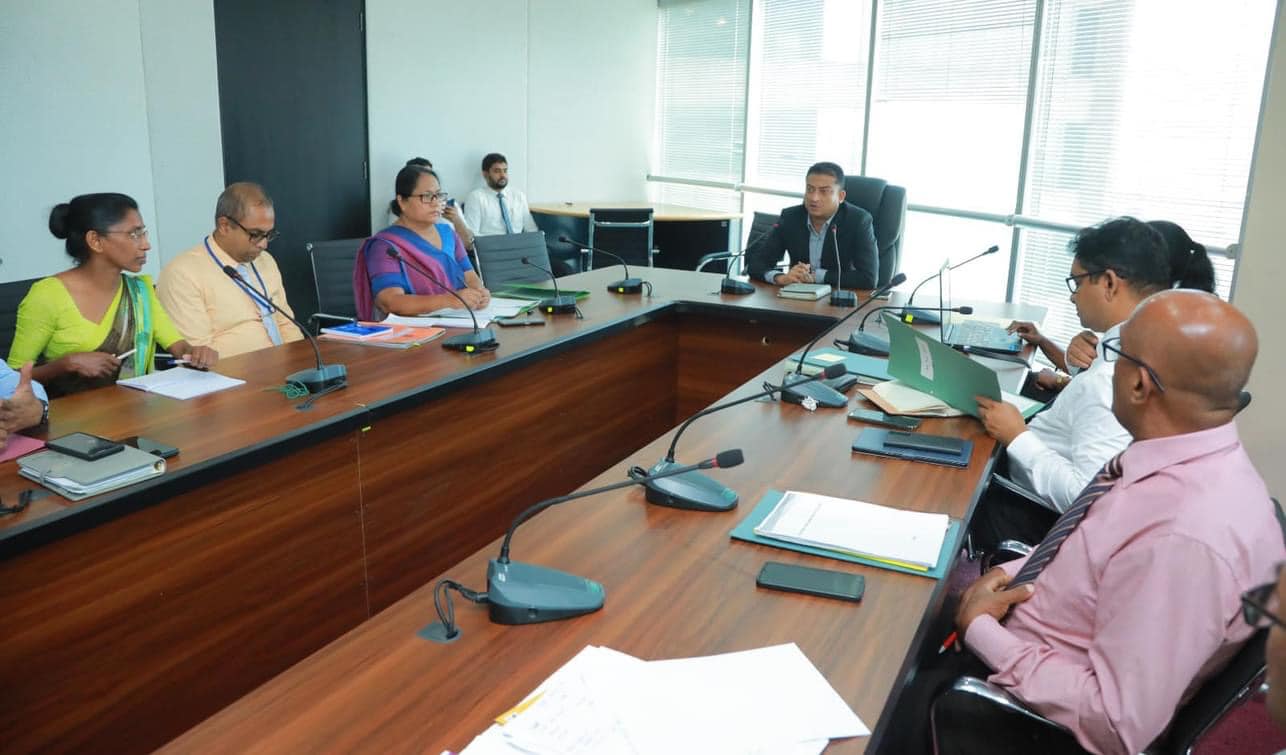 ලංකා සීනි සමාගම සහ ආයෝජන ප්‍රවර්ධන රාජ්‍ය අමාත්‍යවරයා අතර සාකච්ඡාවක්