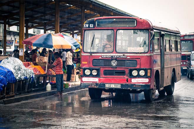 පොසොන් සමයේ අනුරාධපුරය කේන්ද්‍ර කරගනිමින් අතිරේක බස් රථ සේවාවක්