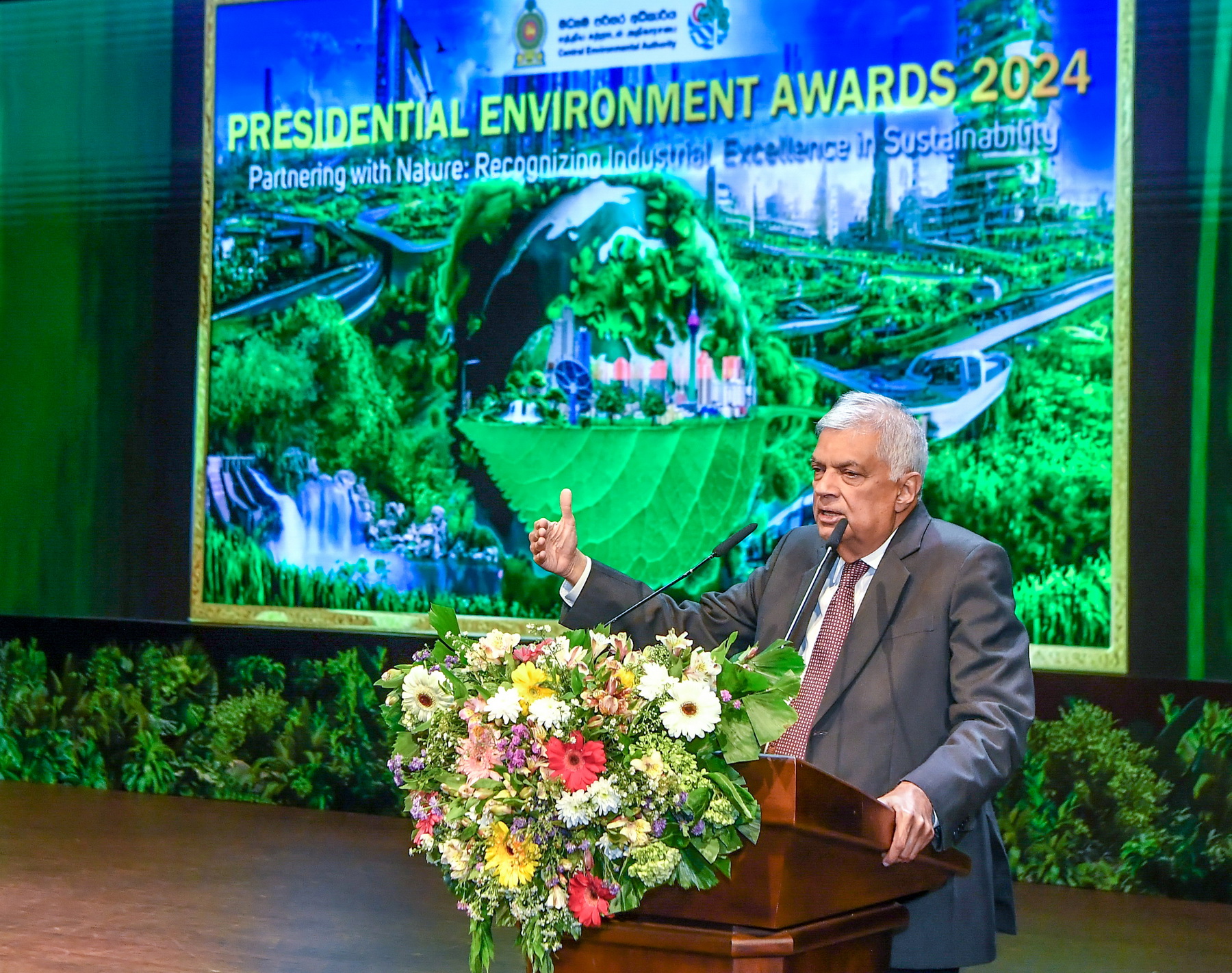ශ්‍රී ලංකාවේ ආර්ථිකය ගොඩනැඟීමට නොහැකි වුවා නම් ලංකාව අද තවත් කෙන්යාවක් -ජනපති රනිල්-