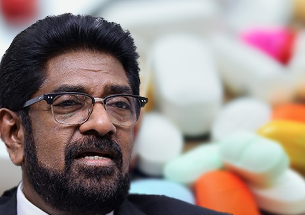 කෙහෙළිය හිටපු කාලයේ ඖෂධ හදලා තියෙන්නේ කිරි, පලතුරු මැෂිමකින්ලු? කෙහෙළිය හිටපු කාලයේ ඖෂධ හදලා තියෙන්නේ කිරි, පලතුරු මැෂිමකින්ලු?