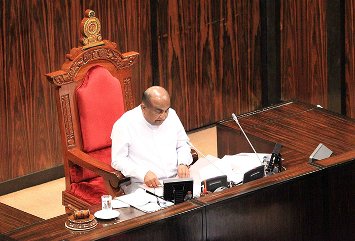 විදුලි සංදේශ සංශෝධන පනත් කෙටුම්පතේ ශ්‍රේෂ්ඨාධිකරණ තීන්දුව පාර්ලිමේන්තුවට