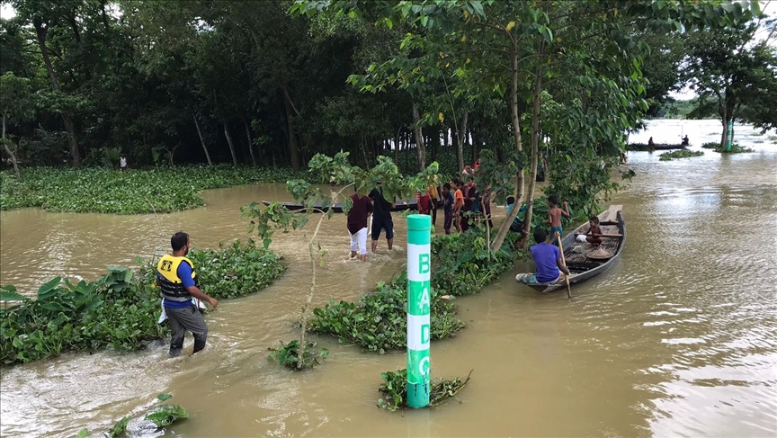 බංග්ලාදේශයේ නාය යෑමකින් රෝහීන්යා සරණාගතයින් ඇතුළු 9 දෙනෙකු මරුට