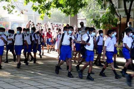 හෙට පාසල් සාමාන්‍ය පරිදි