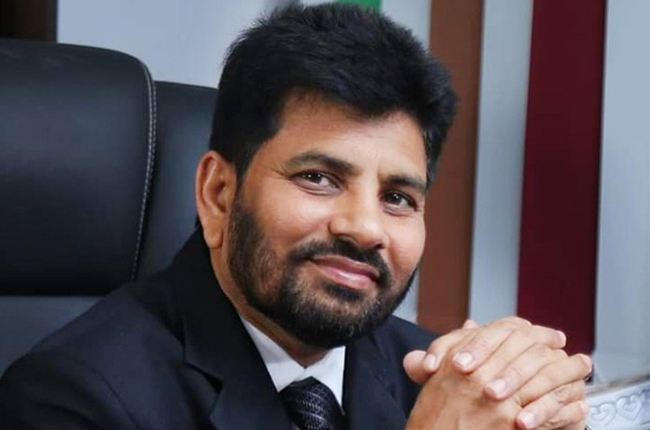 අලි සබ්රි රහීම් අත්අඩංගුවට ගන්නැයි අධිකරණයෙන් නියෝගයක් අලි සබ්රි රහීම් අත්අඩංගුවට ගන්නැයි අධිකරණයෙන් නියෝගයක්