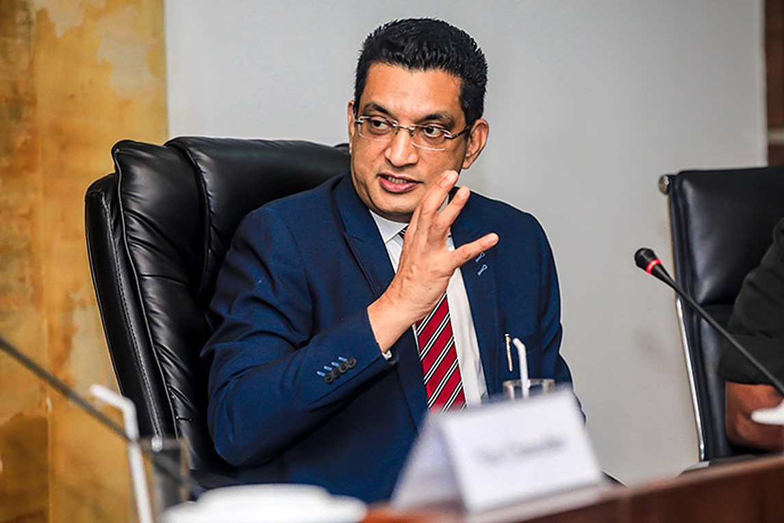 සිංගප්පූරුවේ නිල සංචාරයක යෙදීමට සැරසෙන විදේශ ඇමති අලි සබ්රි සිංගප්පූරුවේ නිල සංචාරයක යෙදීමට සැරසෙන විදේශ ඇමති අලි සබ්රි