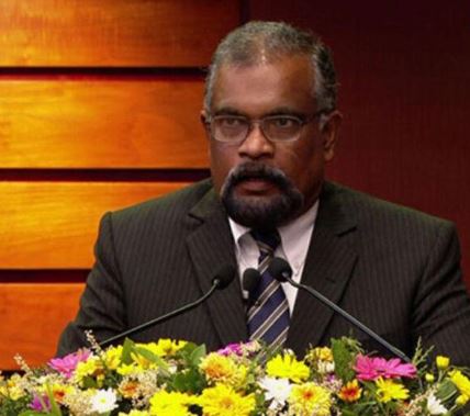 රාජ්ය සේවකයින් ඉල්ලන වැටුප් වැඩිකිරීම ලබාදීමට නම් නැවත වැට් බදු වැඩි කළ යුතුයි රාජ්ය සේවකයින් ඉල්ලන වැටුප් වැඩිකිරීම ලබාදීමට නම් නැවත වැට් බදු වැඩි කළ යුතුයි