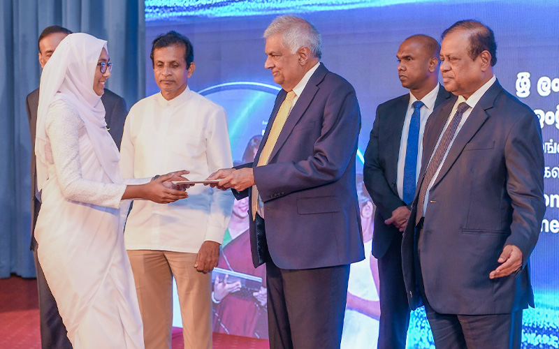 ජනපති රනිල්ගෙන් පත්වීම් ලැබූ අය ජනපති රනිල්ගෙන් පත්වීම් ලැබූ අය