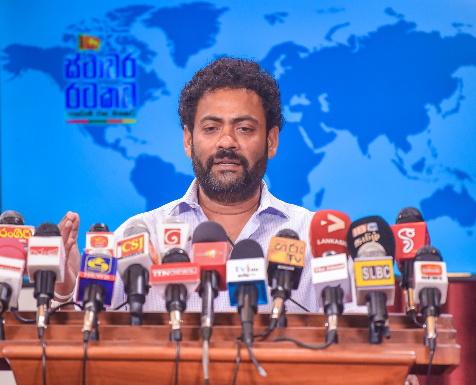 ණය ප්රතිව්යුහගත කිරීමේ කටයුතු සාර්ථක කර ගැනීම බලශක්ති ක්ෂේත්රයට ශක්තියක් -රාජ්ය ඇමති ඉන්දික අනුරුද්ධ- ණය ප්රතිව්යුහගත කිරීමේ කටයුතු සාර්ථක කර ගැනීම බලශක්ති ක්ෂේත්රයට ශක්තියක් -රාජ්ය ඇමති ඉන්දික අනුරුද්ධ-