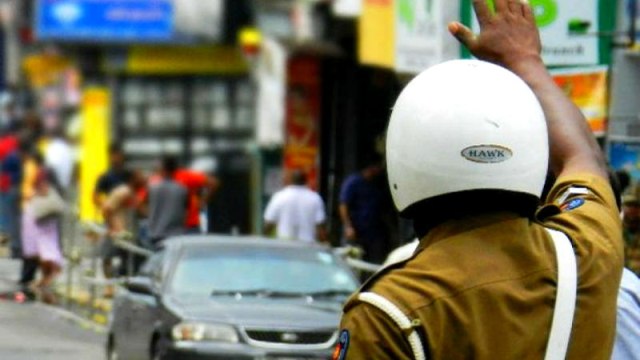 හෙට සිට ලබන 16 වනදා දක්වා කොළඹ විශේෂ රථවාහන සැලැස්මක් හෙට සිට ලබන 16 වනදා දක්වා කොළඹ විශේෂ රථවාහන සැලැස්මක්