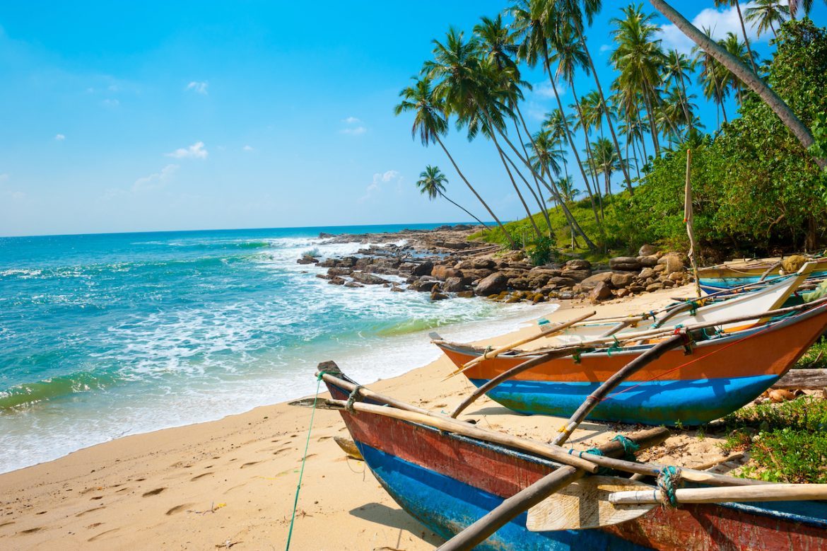 සංචාරක ආකර්ෂණීය වෙරළ කලාප සංවර්ධනය කෙරෙයි සංචාරක ආකර්ෂණීය වෙරළ කලාප සංවර්ධනය කෙරෙයි