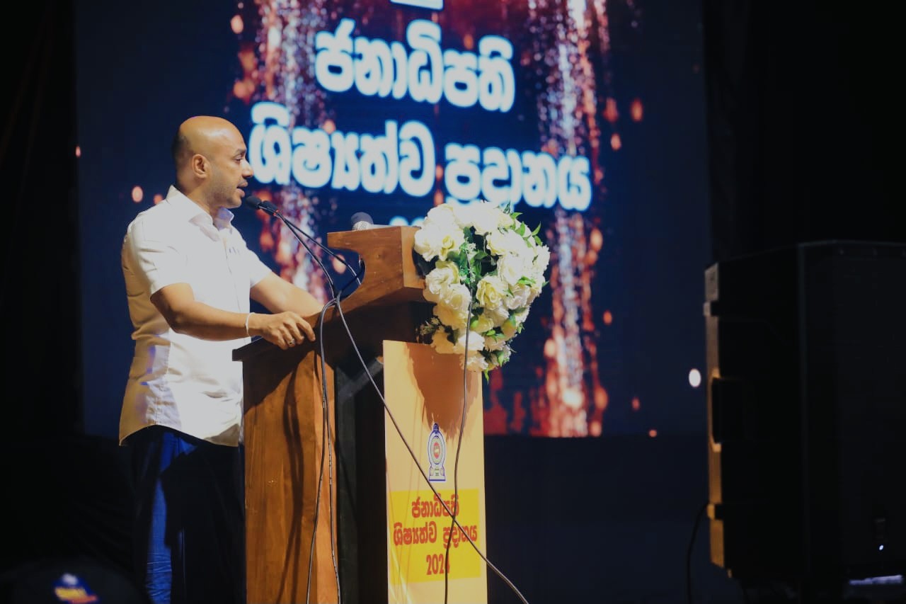 අධ්යාපන ක්ෂ්රේතයේ සියලු දෙනා ලැජ්ජා විය යුතුයි -දුමින්ද දිසානායක- අධ්යාපන ක්ෂ්රේතයේ සියලු දෙනා ලැජ්ජා විය යුතුයි -දුමින්ද දිසානායක-