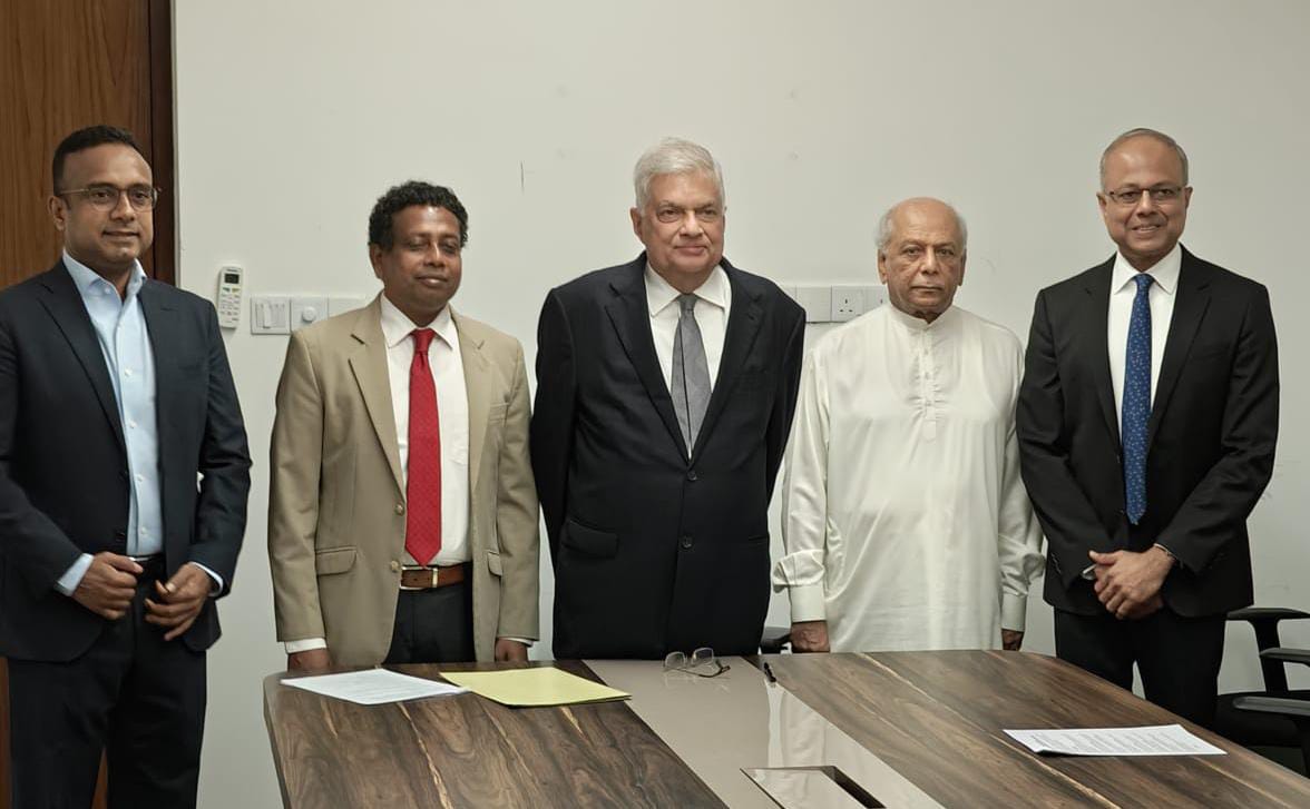 සමගි ජන බලවේගයේ තවත් ප්‍රබලයෙක්ගේ සහාය රනිල්ට