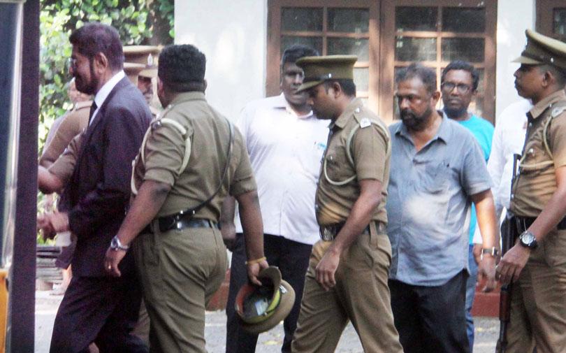 කෙහෙළිය යළි රිමාන්ඩ් -හිටපු සෞඛ්ය ලේකම්ට සහ අතිරේක ලේකම්ට ඇප කෙහෙළිය යළි රිමාන්ඩ් -හිටපු සෞඛ්ය ලේකම්ට සහ අතිරේක ලේකම්ට ඇප