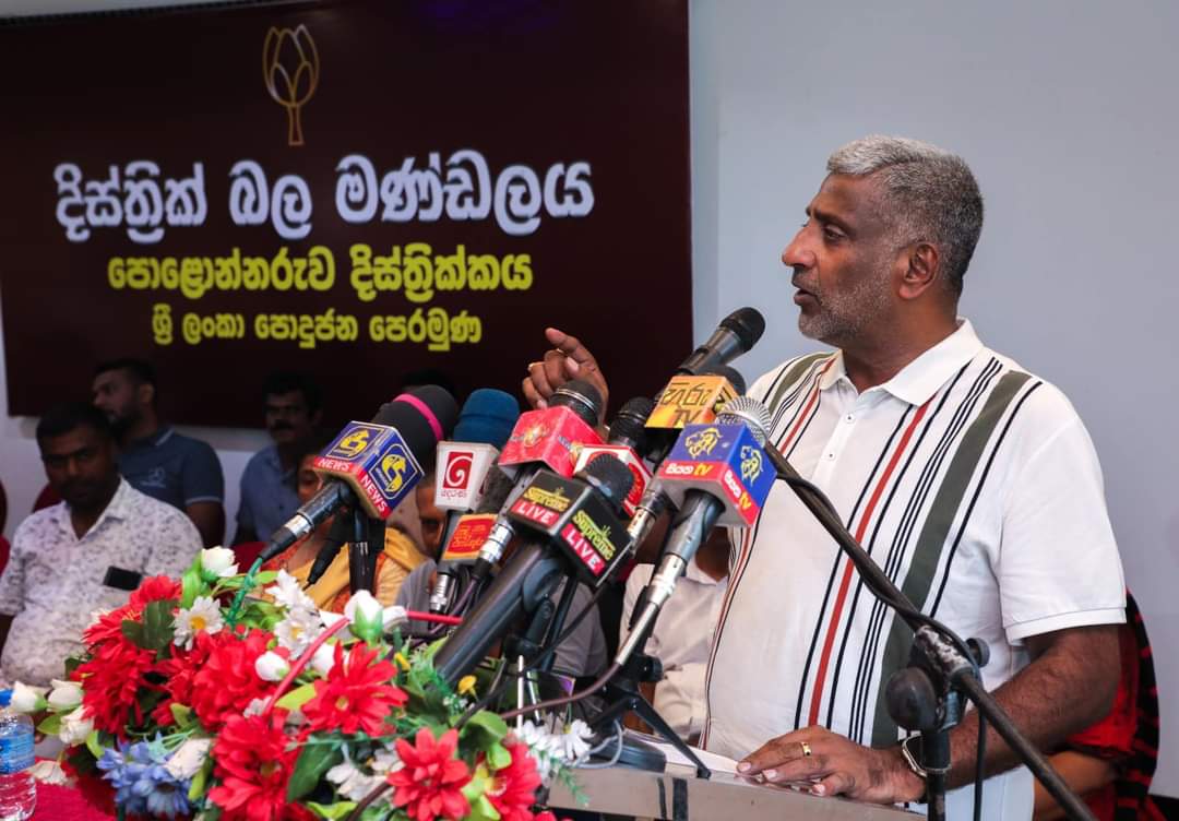 පොළොන්නරුවේ පොහොට්ටු සාමාජිකයින්ගේ සහායත් රනිල්ට