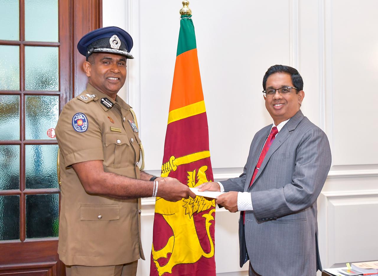 වැඩබලන පොලිස්පති ප්‍රියන්ත වීරසූරිය