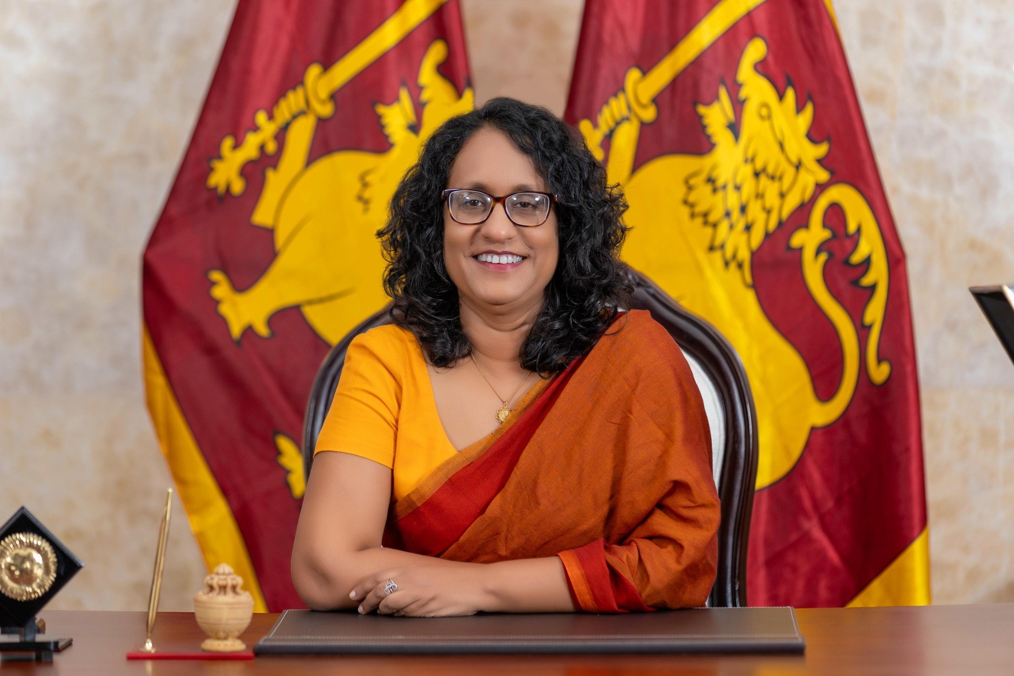 අගමැති සහ අමාත්‍යවරුන්ගේ ඡායාරූප පළ කිරීම සම්බන්ධයෙන් නිවේදනයක්