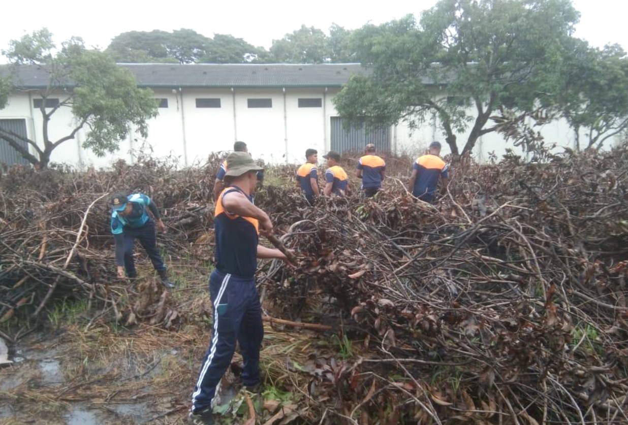 දිවයිනම ආවරණය වන පරිදි වී ගබඩා පිරිසිදු කිරීම් කටයුතු සඳහා යුද්ධ හමුදාවේ සහාය