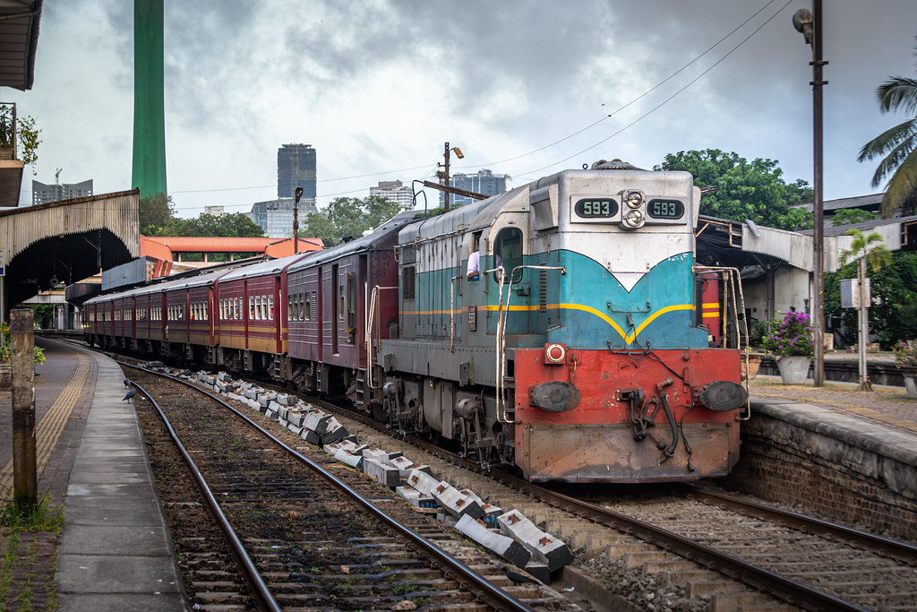 කුරුණෑගල – පුත්තලම දුම්රිය මාර්ගය වසා දැමීම ගැන දැනුම්දීමක්