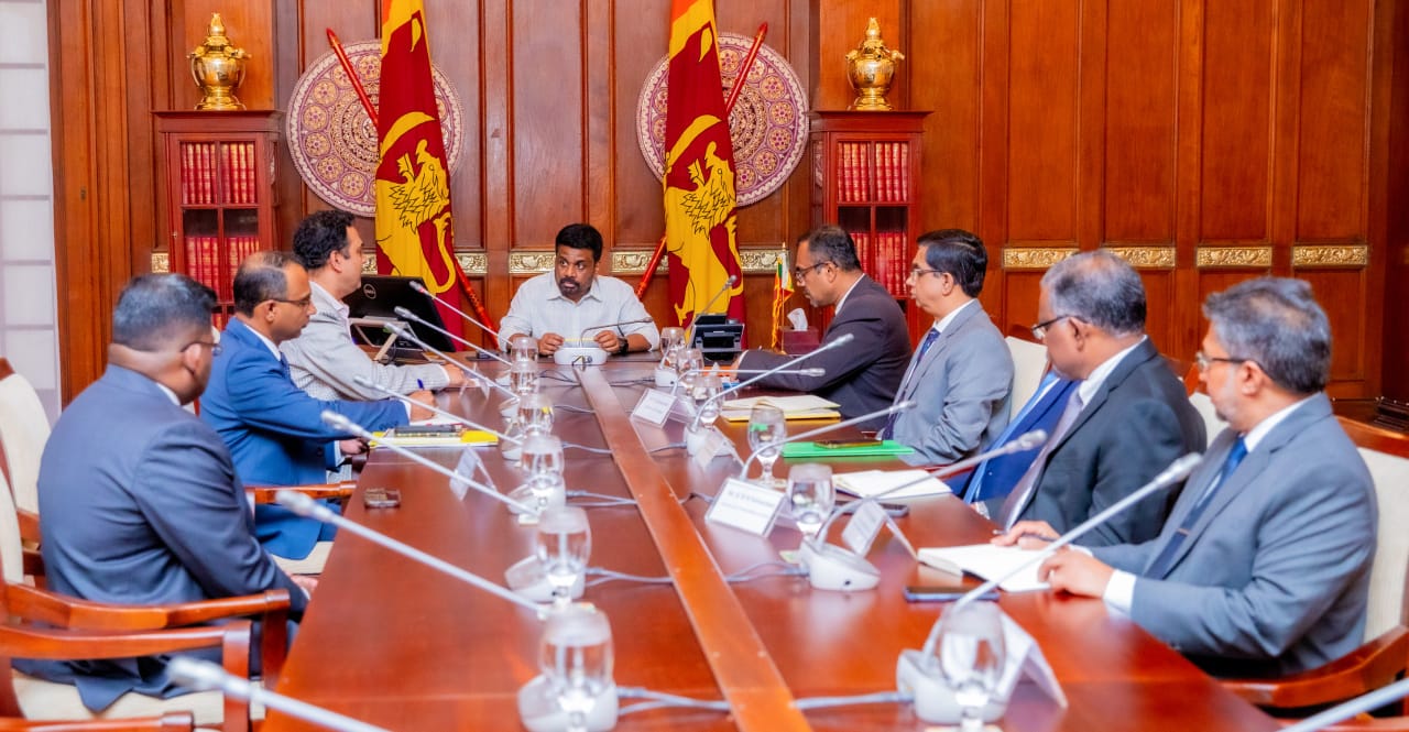 IMF නියෝජිතයන් හමුවූ ජනපති