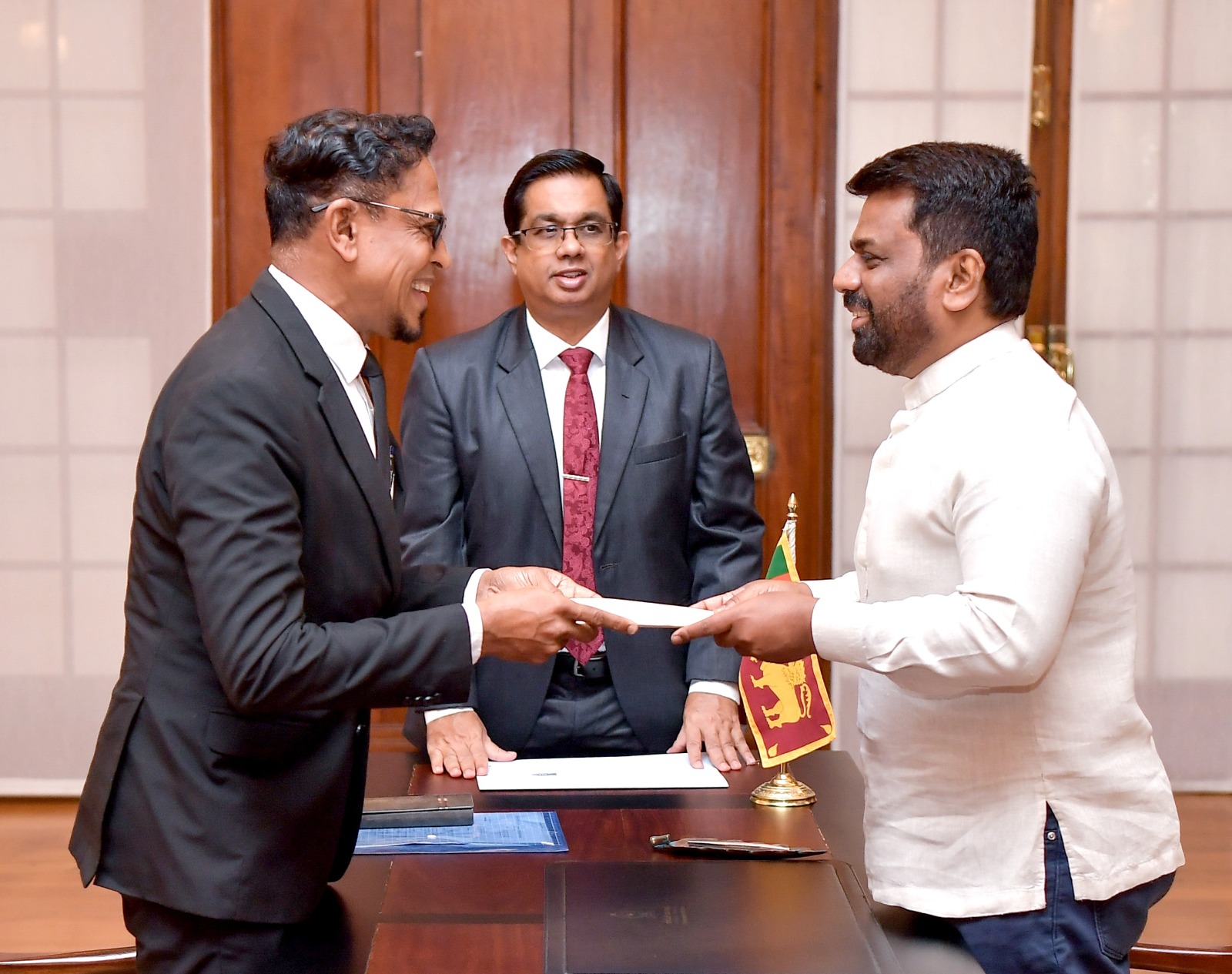 වැඩබලන අභියාචනාධිකරණ සභාපති විනිසුරුගේ ධුර කාලය දීර්ඝ කෙරේ
