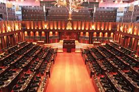 බටලන්ද කොමිෂන් සභා වාර්තාව පාර්ලිමේන්තුවේ සභාගත කෙරේ