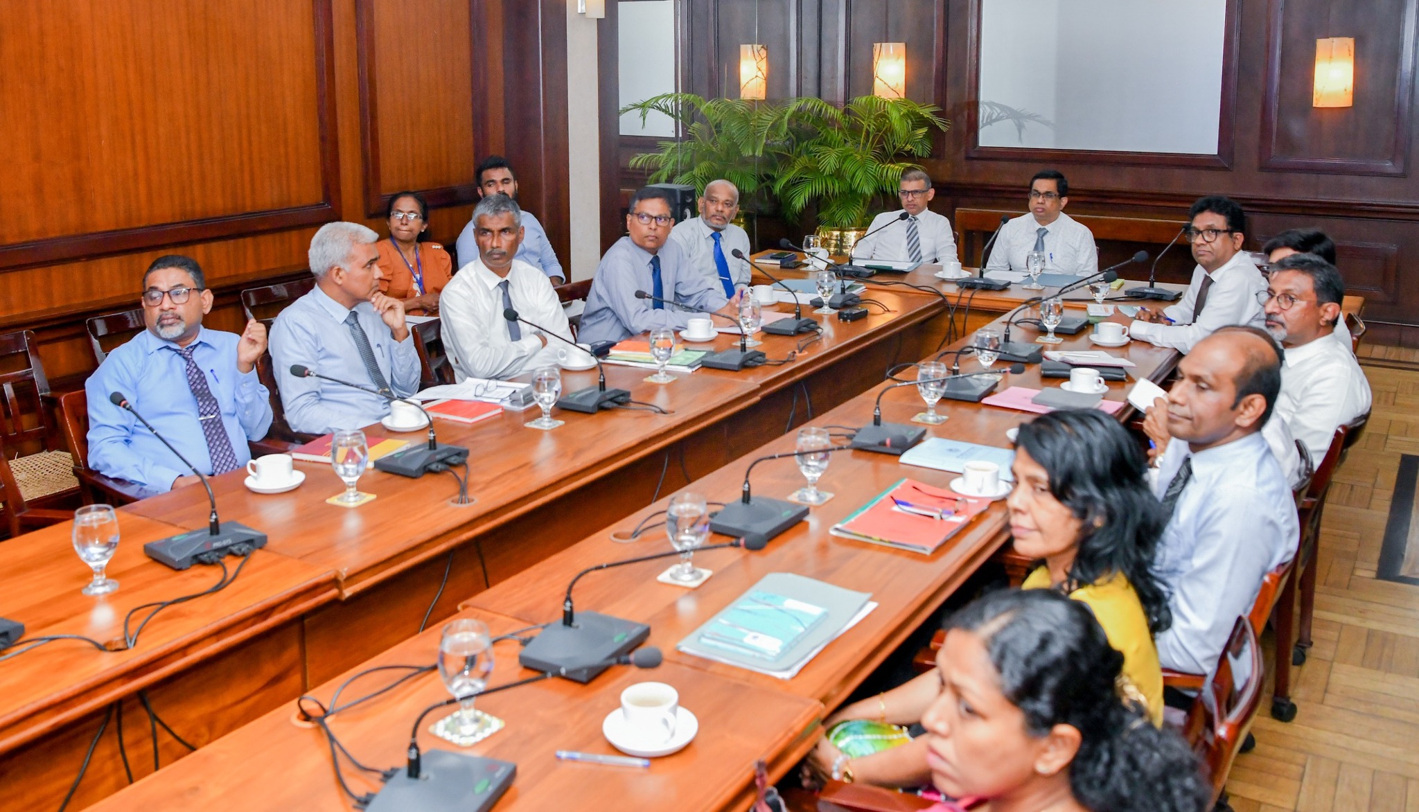 මාතර දිස්ත්‍රික්කයේ ගංවතුර පාලනයට කඩිනම් පියවර අවශ්‍යයි -ජනාධිපති ලේකම්