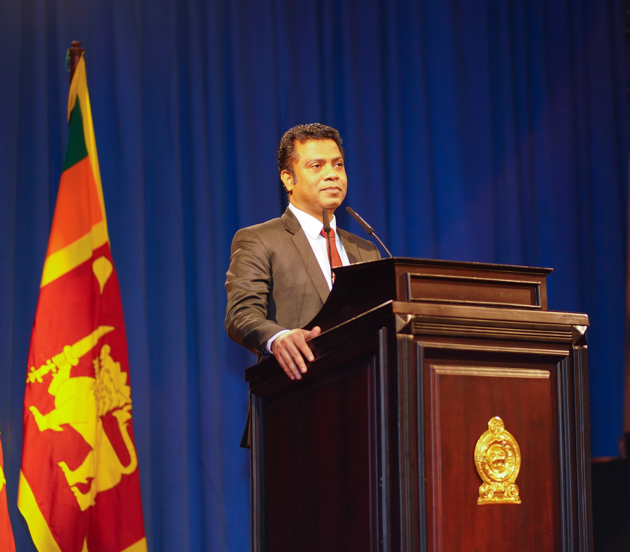 ඖෂධ හිඟය කඩිනමින් විසදීමට සැලසුම් (VIDEO) ඖෂධ හිඟය කඩිනමින් විසදීමට සැලසුම් (VIDEO)