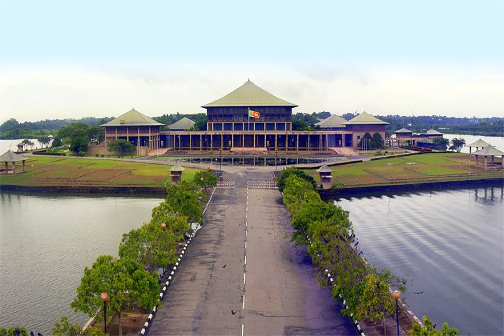 පාර්ලිමේන්තුව ලබන 8 සහ 9 රැස්වෙයි පාර්ලිමේන්තුව ලබන 8 සහ 9 රැස්වෙයි