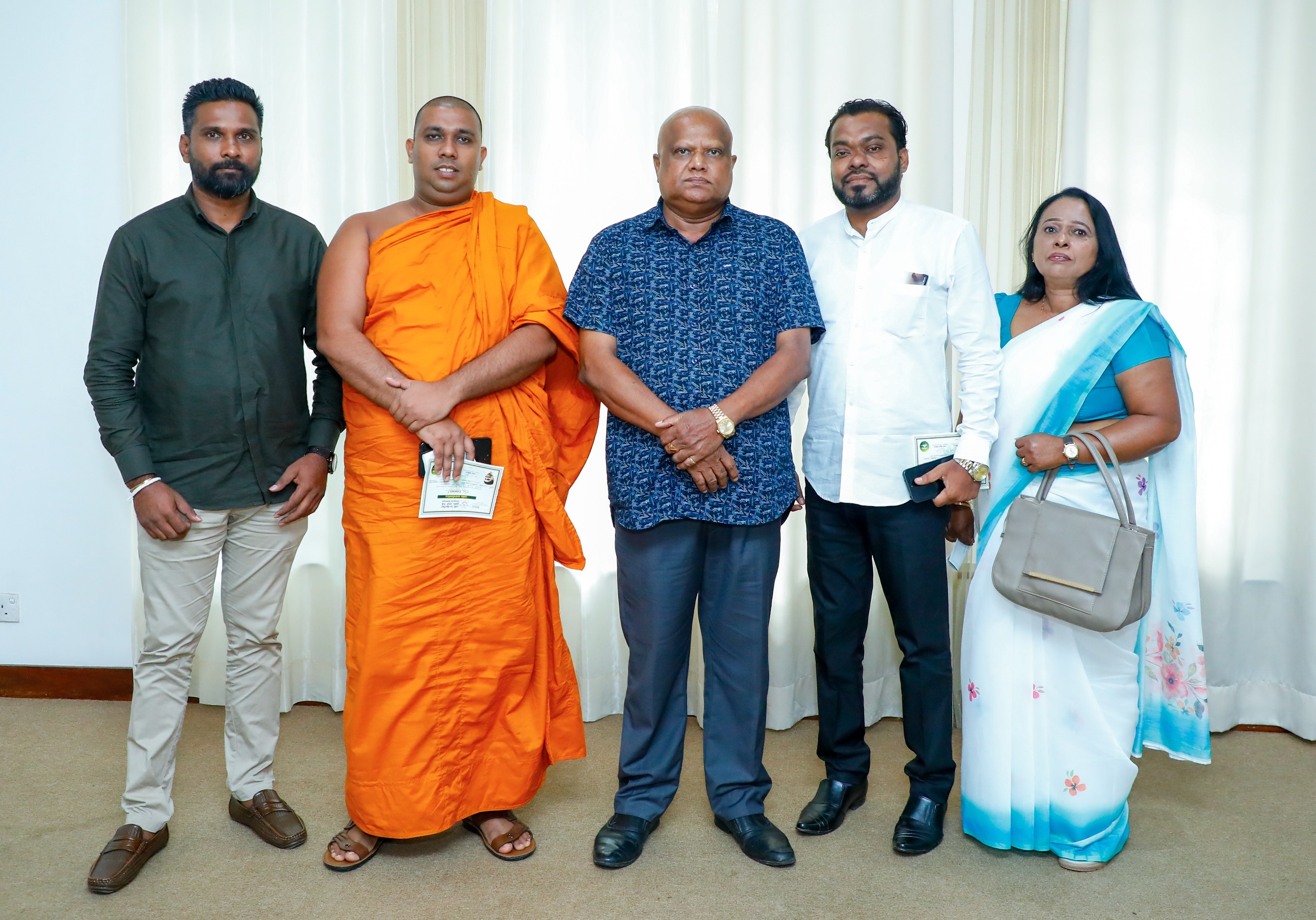 මතුගම ප්රාදේශීය සභාවේ තවත් 4ක් සජබට එක්වෙයි මතුගම ප්රාදේශීය සභාවේ තවත් 4ක් සජබට එක්වෙයි