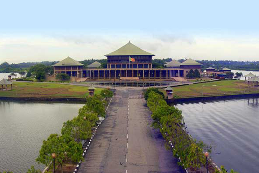 පාර්ලිමේන්තුව අද රැස්වෙයි පාර්ලිමේන්තුව අද රැස්වෙයි