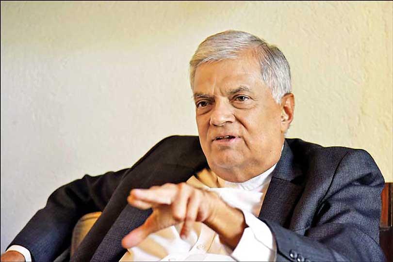 “මගේ ආරක්ෂකයාට පිල්ලෙයාන්ට කතාකරන්න කිව්වෙ මමයි” – රනිල් “මගේ ආරක්ෂකයාට පිල්ලෙයාන්ට කතාකරන්න කිව්වෙ මමයි” – රනිල්