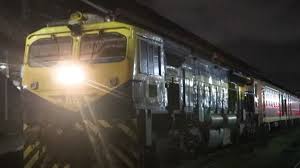 රාත්රී තැපැල් දුම්රිය අවලංගුයි රාත්රී තැපැල් දුම්රිය අවලංගුයි