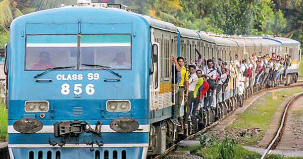 දුම්රිය වර්ජනය අවසන් වෙයි දුම්රිය වර්ජනය අවසන් වෙයි